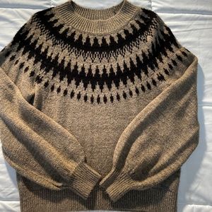 Abercrombie sweater, beige and black size M